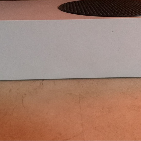 Xbox series s for sale - Picture 7 of 9